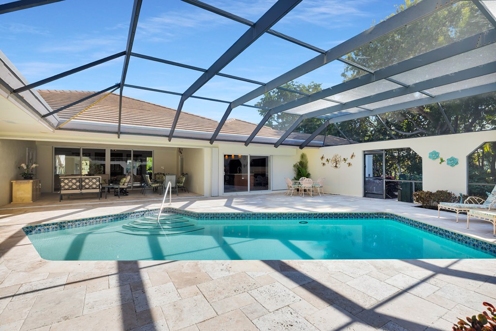 19 Country Club Road
