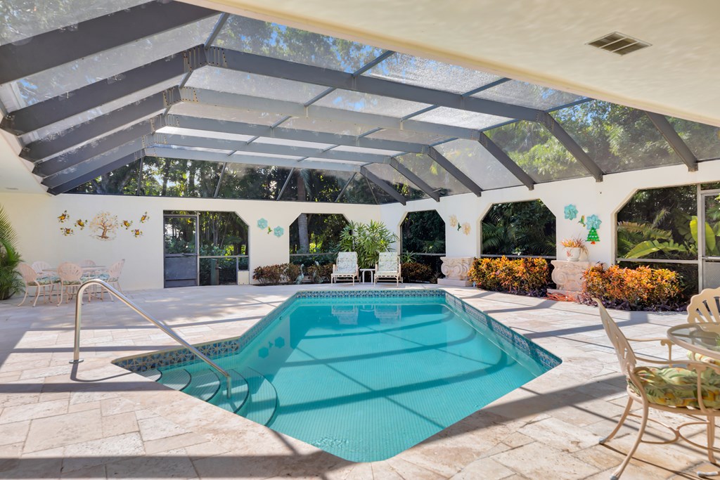 19 Country Club Road