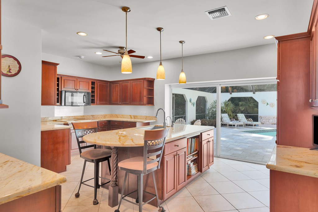 19 Country Club Road