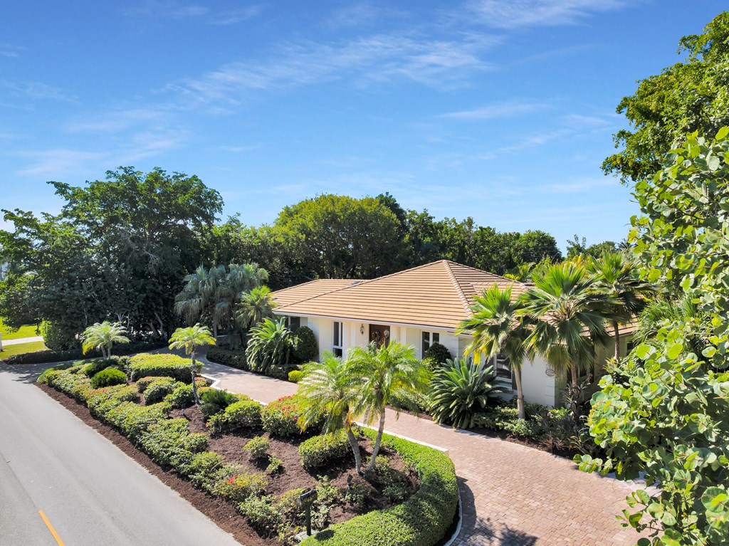 19 Country Club Road