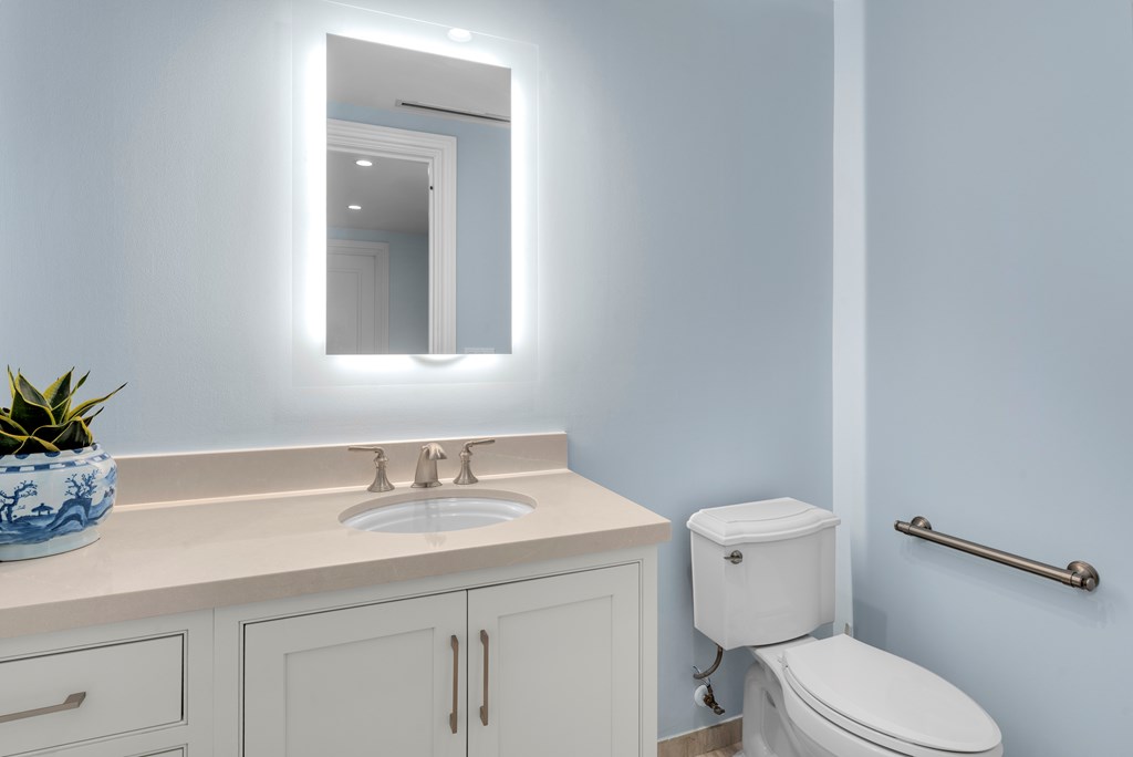 1 Residence Lane 215