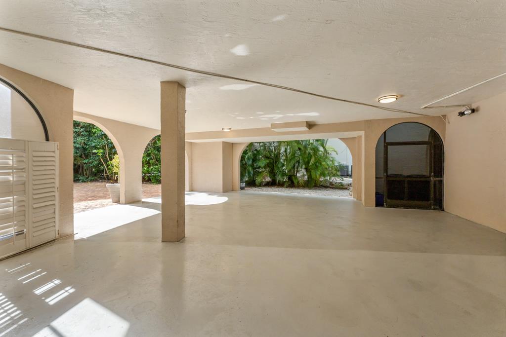 5 South Pelican Drive