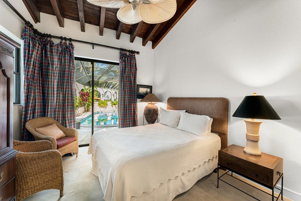 5 South Pelican Drive