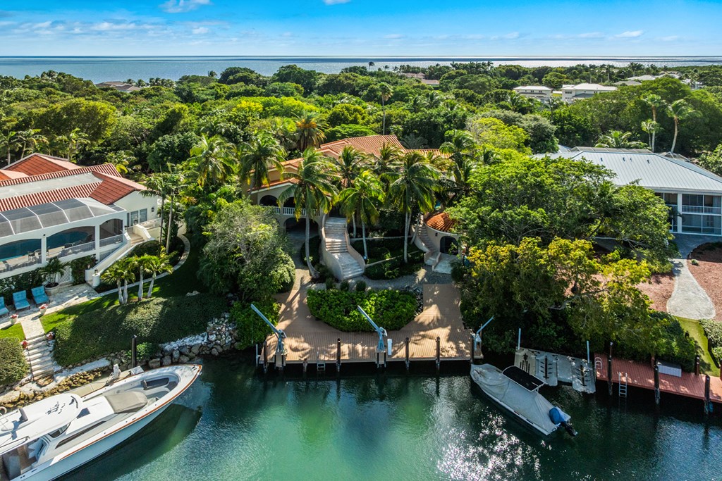 5 South Pelican Drive