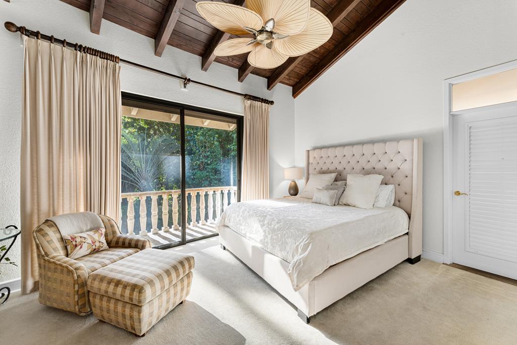 5 South Pelican Drive