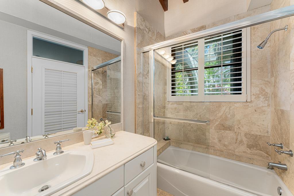 5 South Pelican Drive