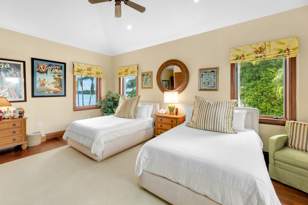 19 East Snapper Point Drive