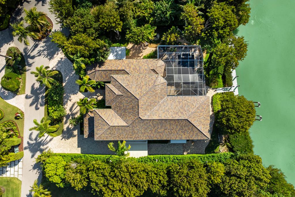 15 Harbor Island Drive