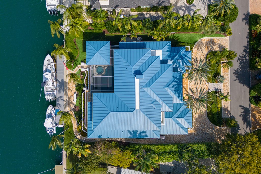35 Angelfish Cay Drive