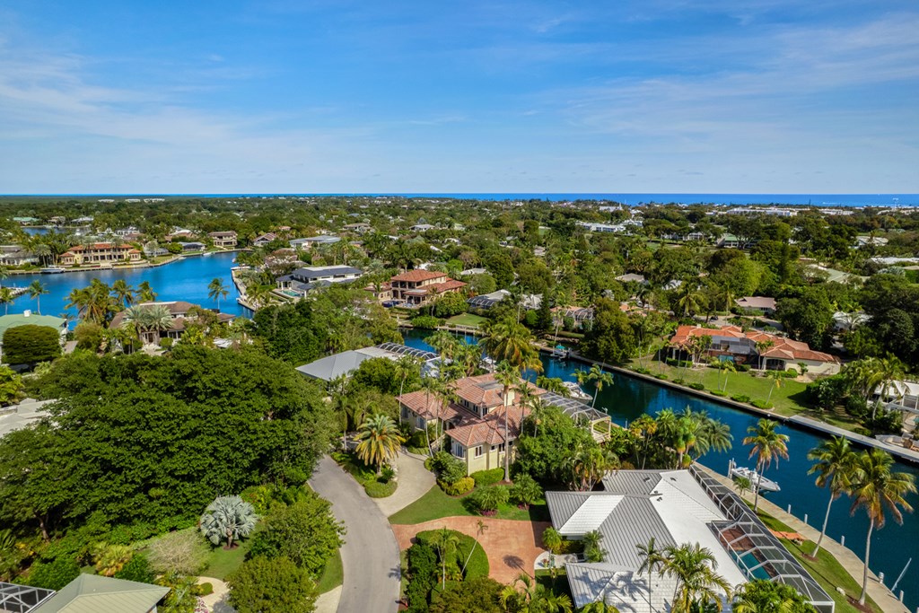 5 Sail Point Lane