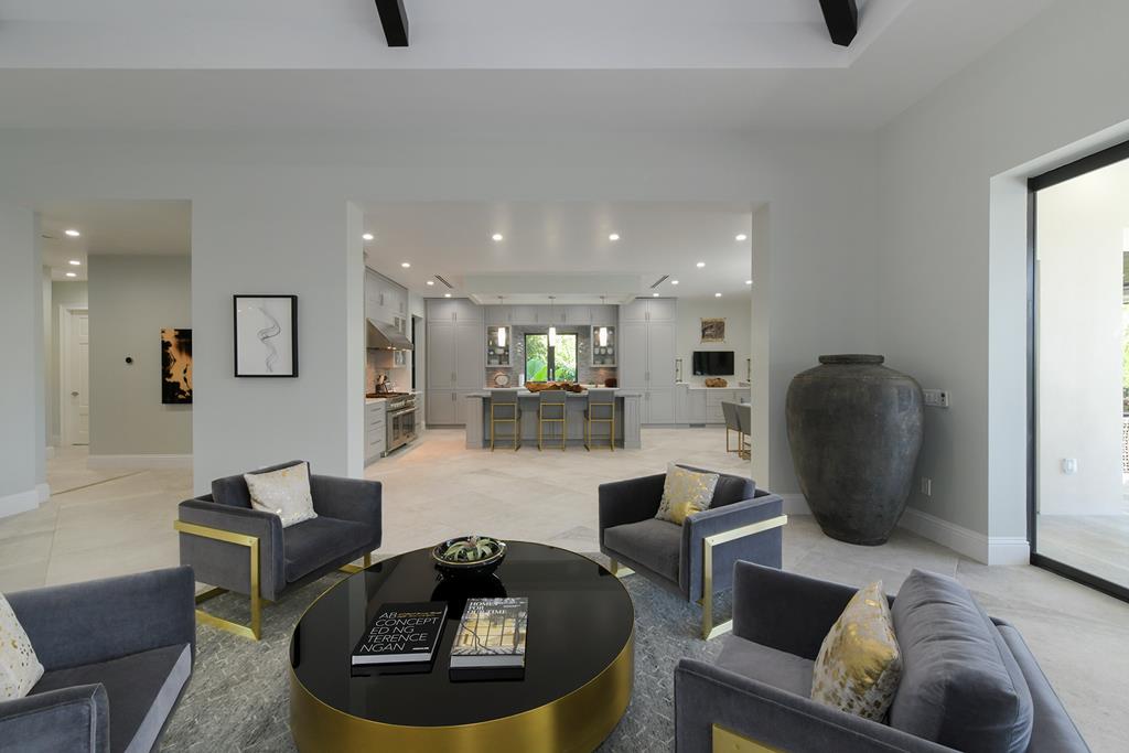 26 South Harbor Drive