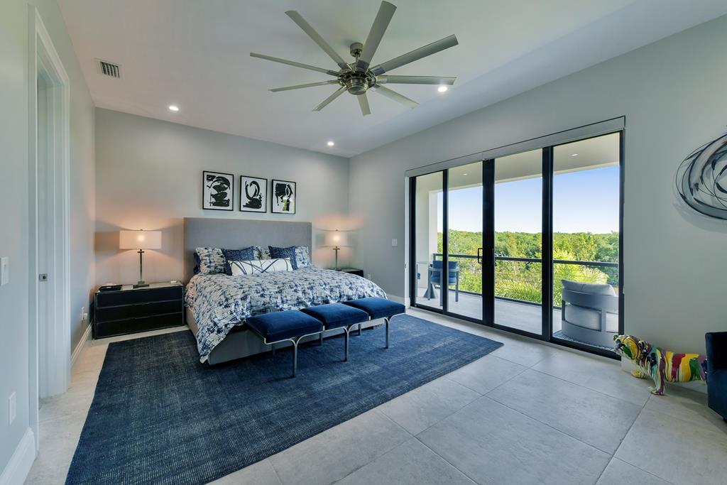 26 South Harbor Drive