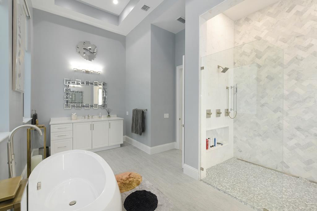 26 South Harbor Drive