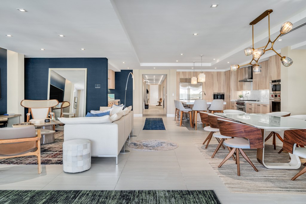 111 Beach Road 208