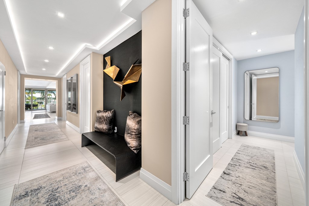 111 Beach Road 208