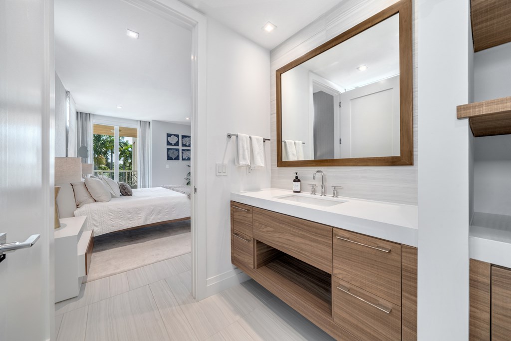 111 Beach Road 208