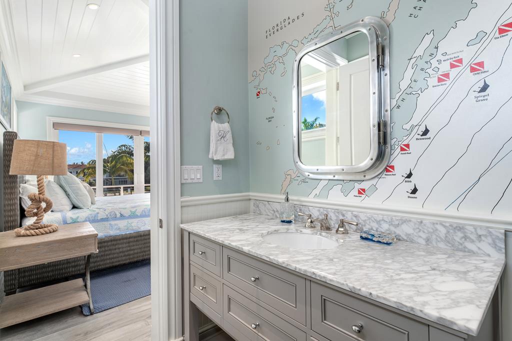 13 Angelfish Cay Drive