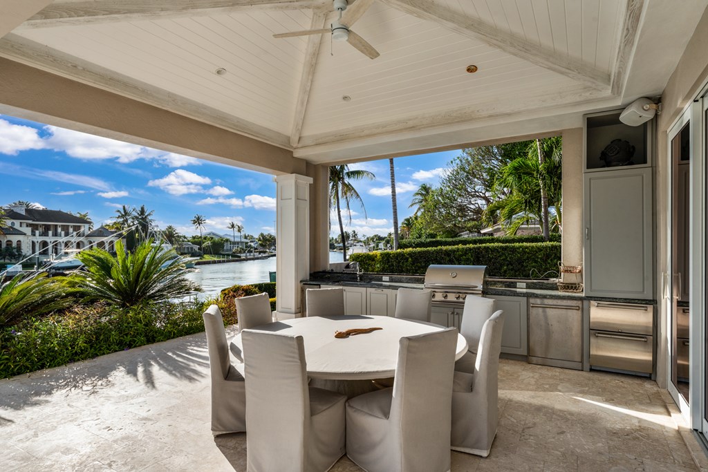 13 Angelfish Cay Drive