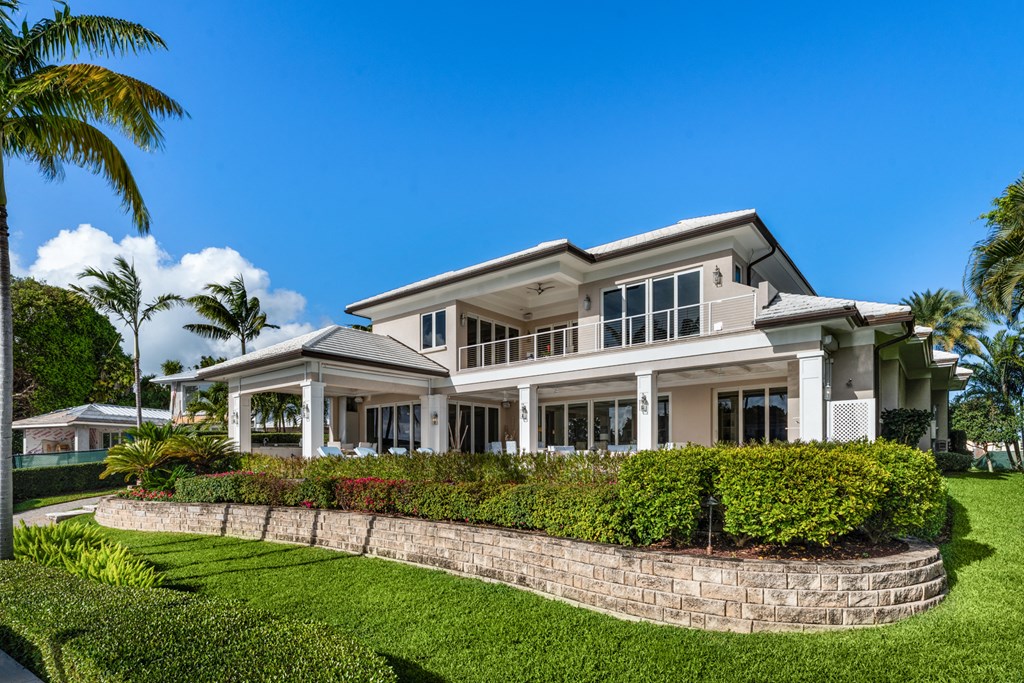 13 Angelfish Cay Drive