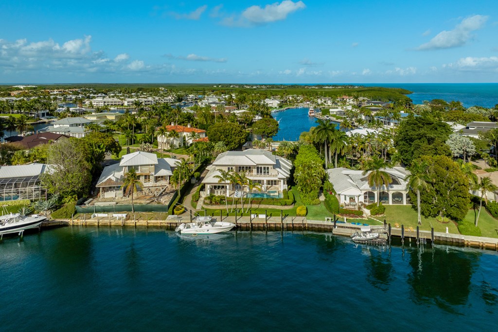 13 Angelfish Cay Drive