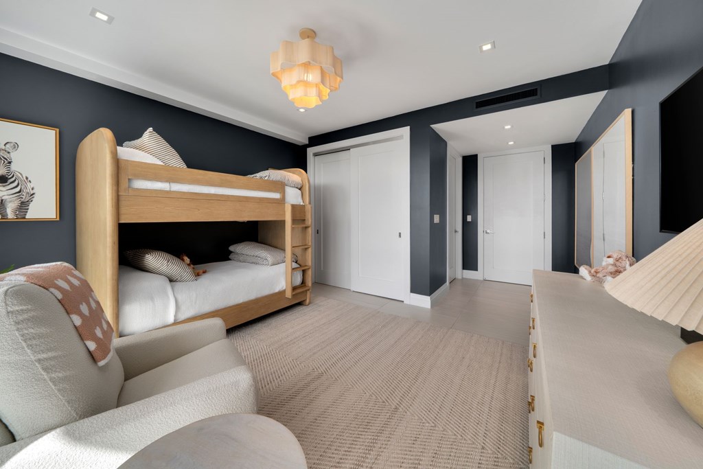 121 Beach Road 306