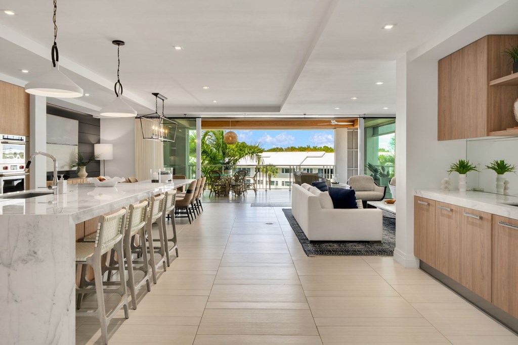 121 Beach Road 306