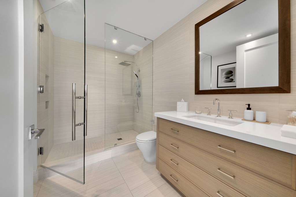 121 Beach Road 306