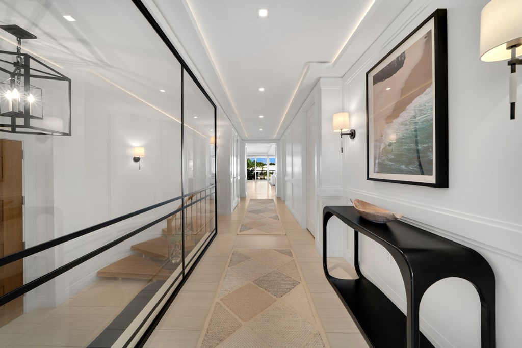 121 Beach Road 306