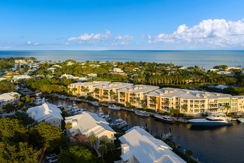 121 Beach Road 306