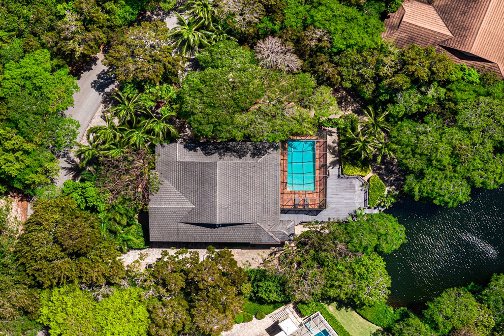12 Mahogany Lane