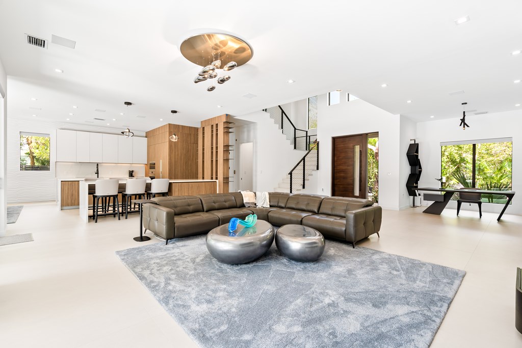 46 South Bridge Lane