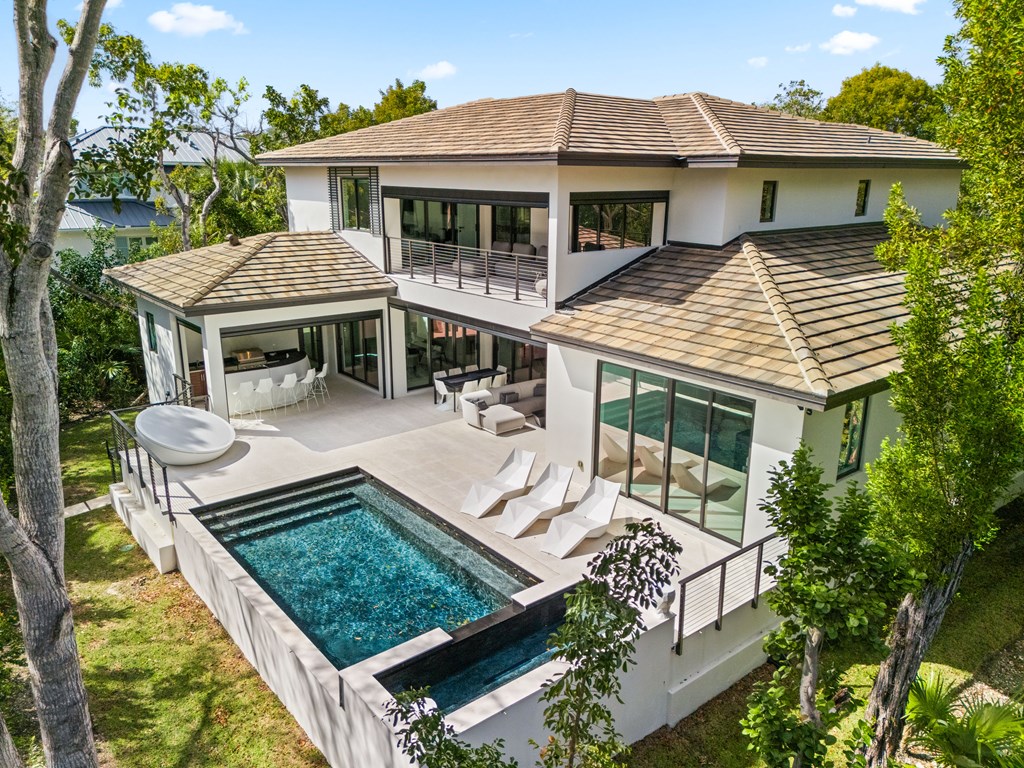 46 South Bridge Lane