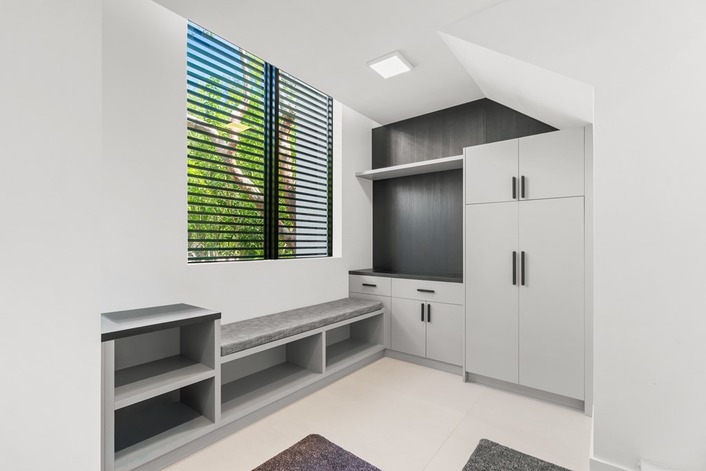 46 South Bridge Lane