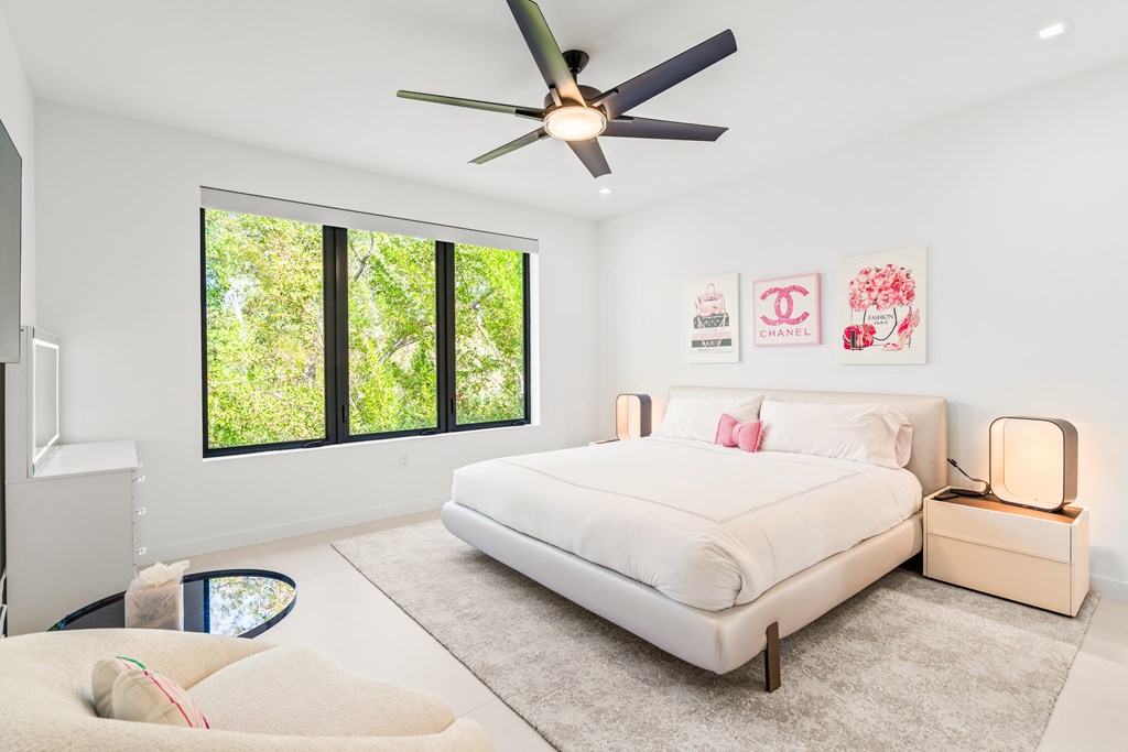 46 South Bridge Lane