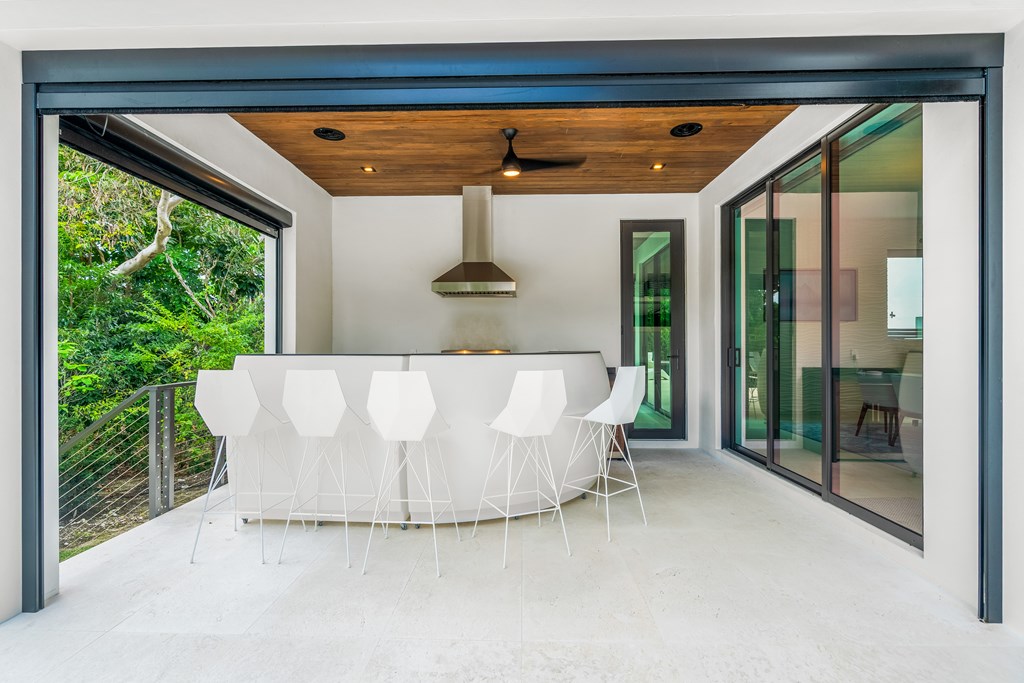 46 South Bridge Lane