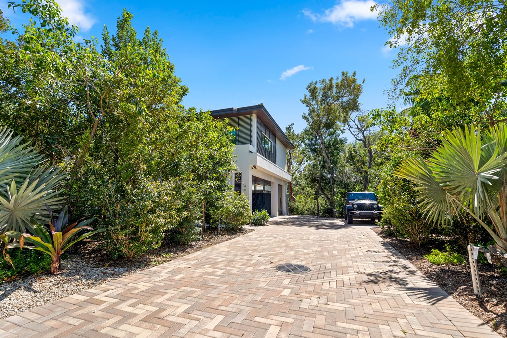 46 South Bridge Lane