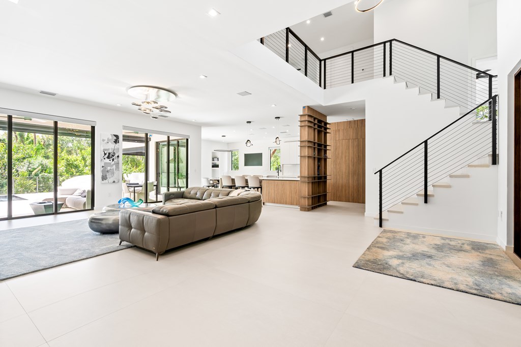 46 South Bridge Lane