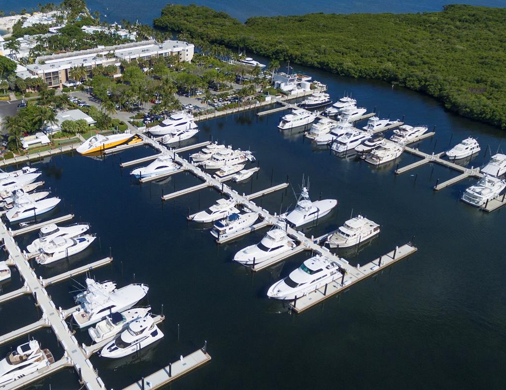 31 Ocean Reef Drive E21