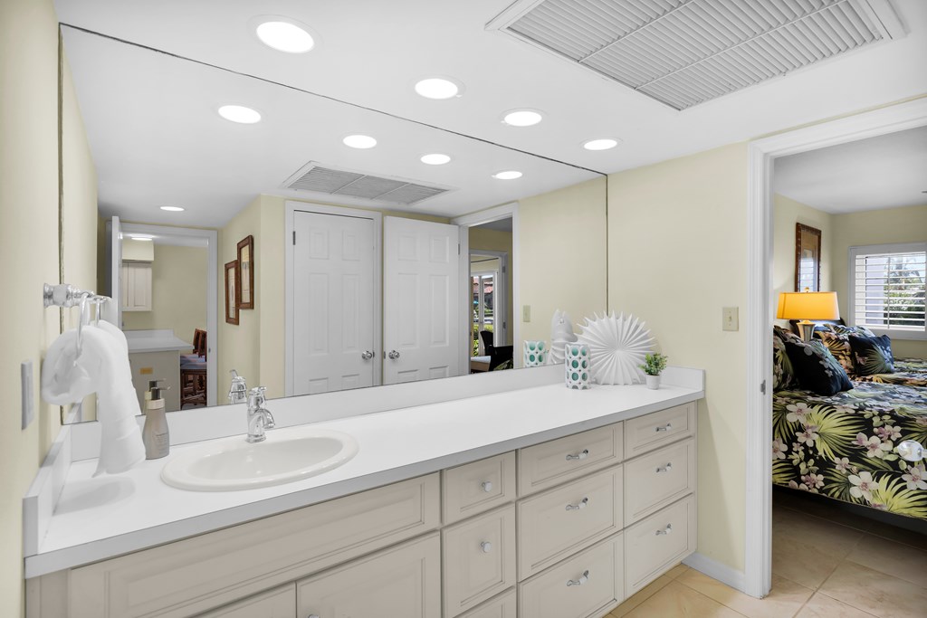 32A Anchor Drive # 32A Unit: #32A