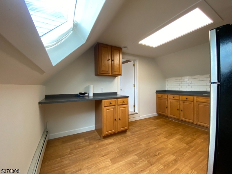 11 Lafayette Ave 3