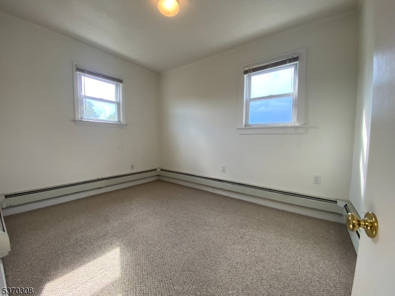11 Lafayette Ave 3