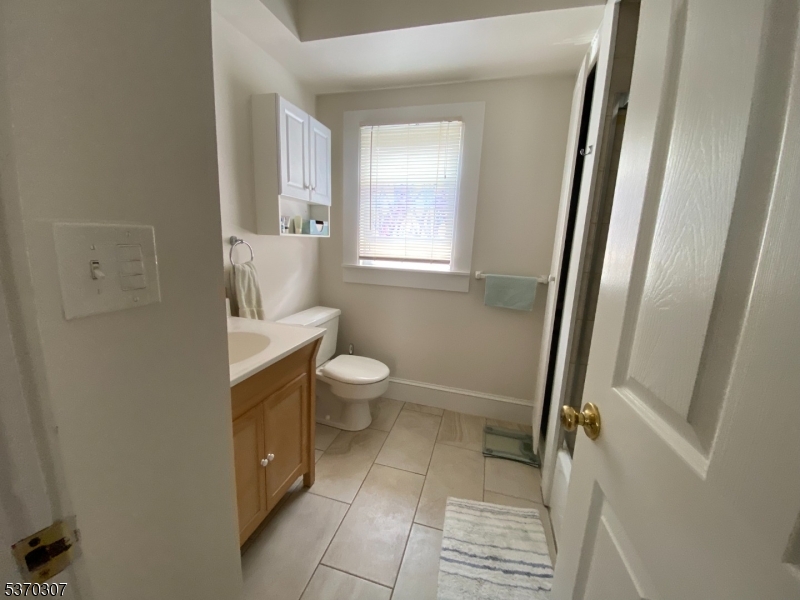 11 Lafayette Ave 2