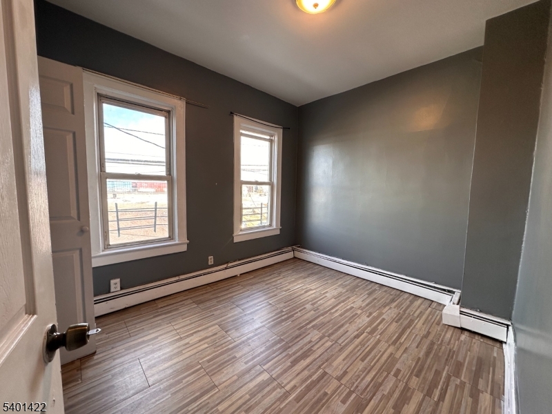748 Trumbull St 2