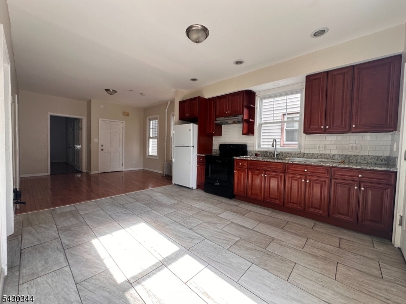 130 Washington Ave 1
