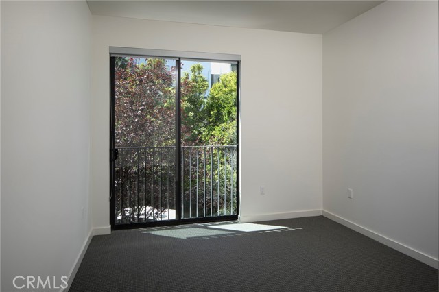 12012 Valleyheart DR Unit: 203