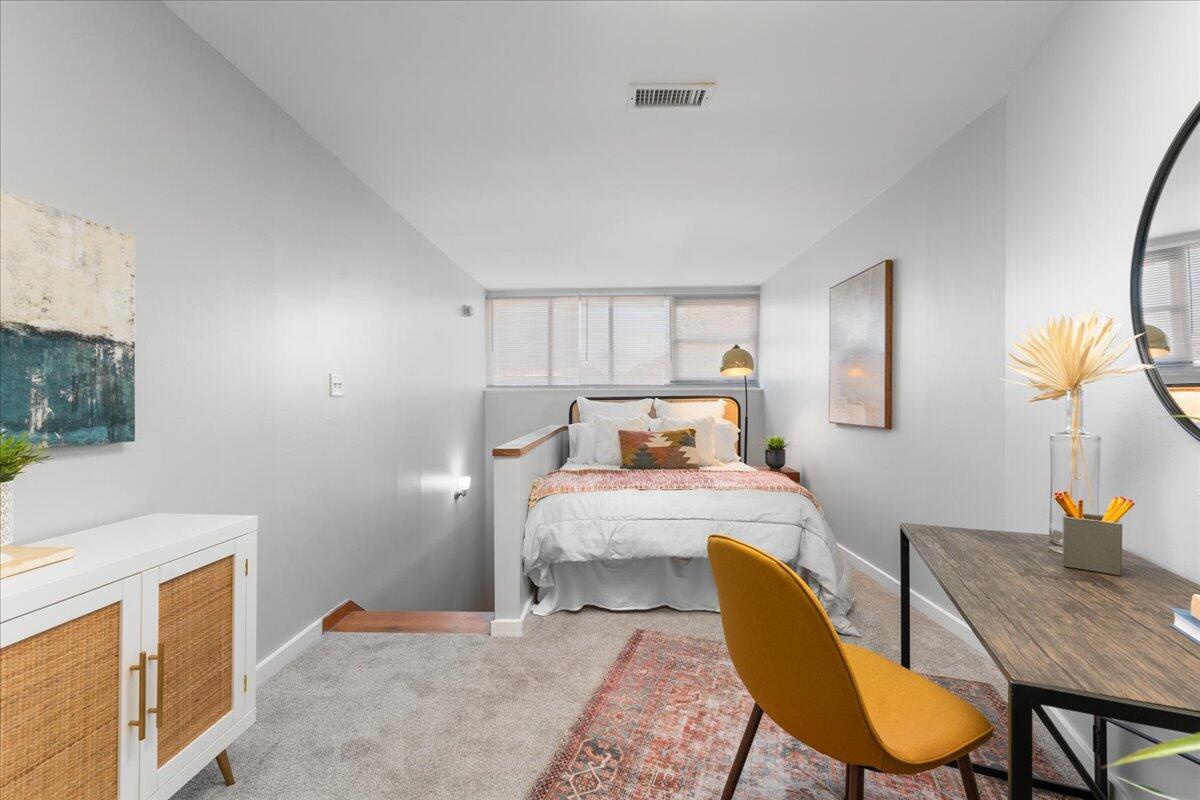 309 Meeting Street # 15