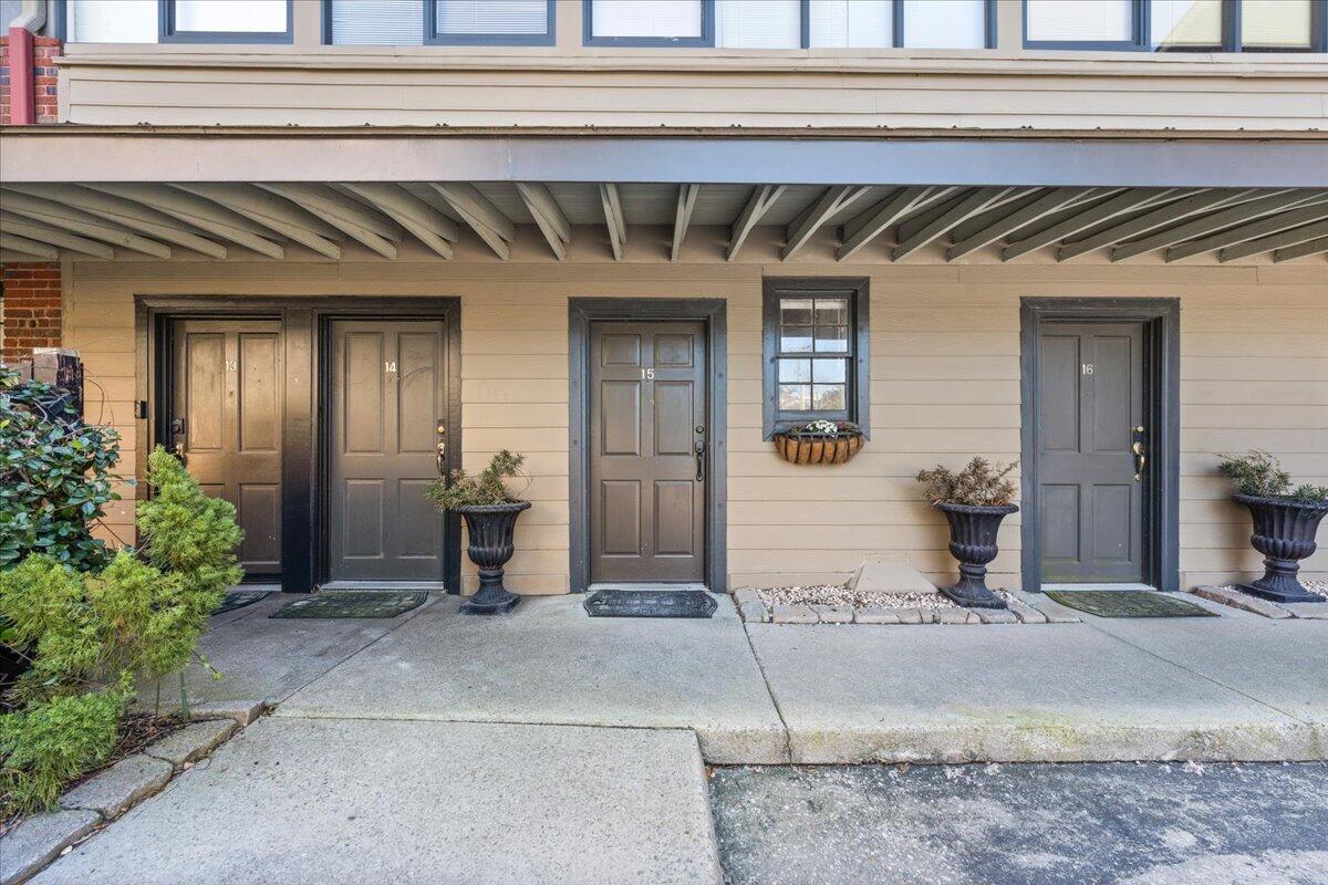 309 Meeting Street # 15