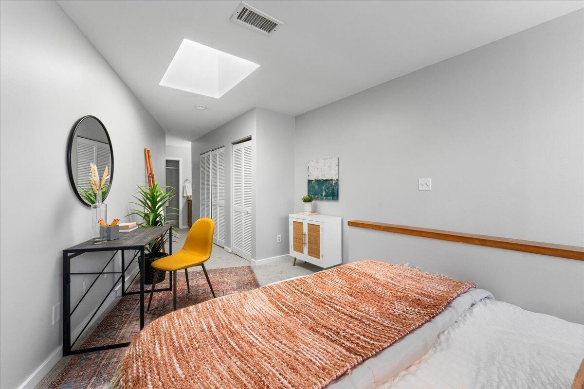 309 Meeting Street # 15