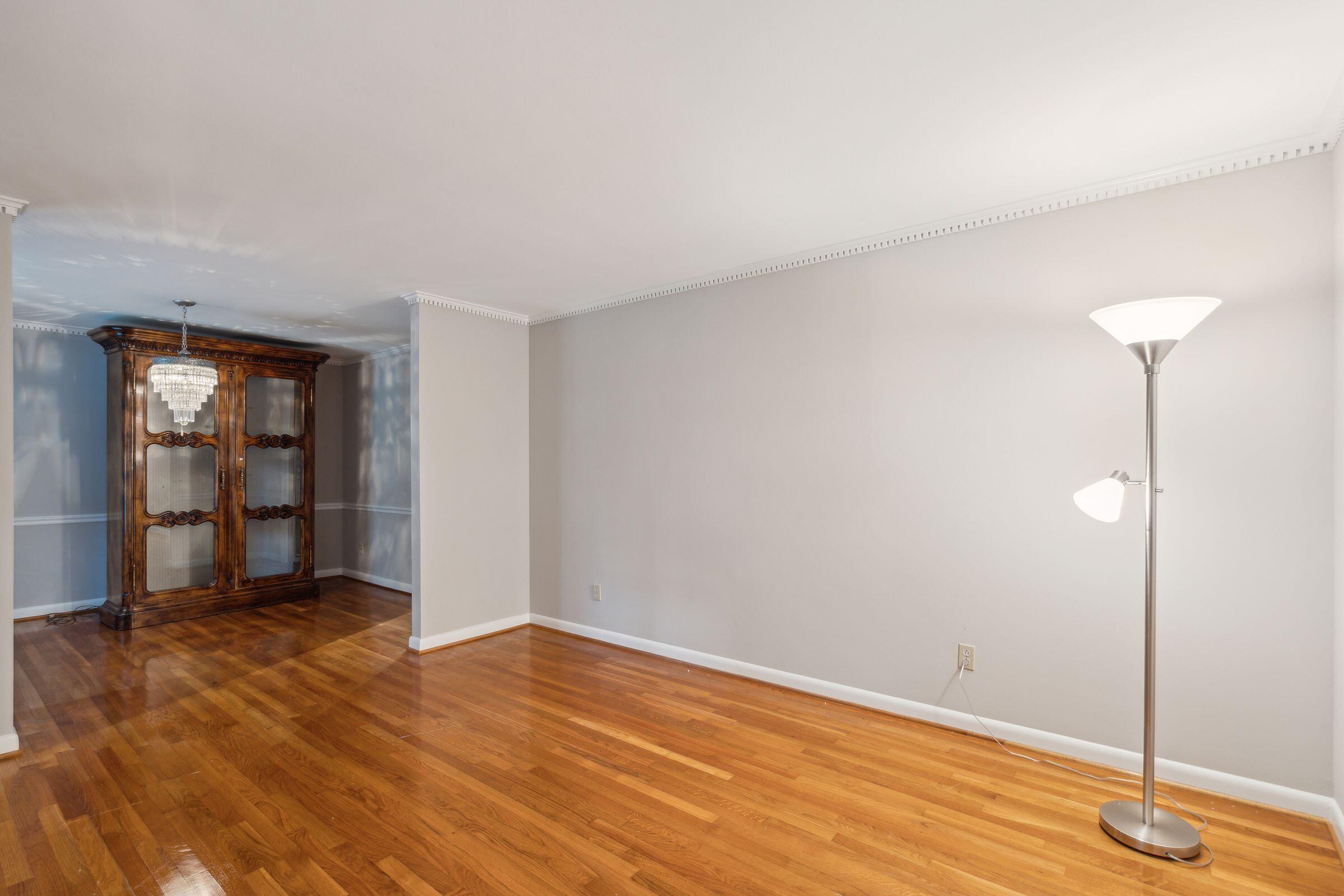 1310 New Castle Street