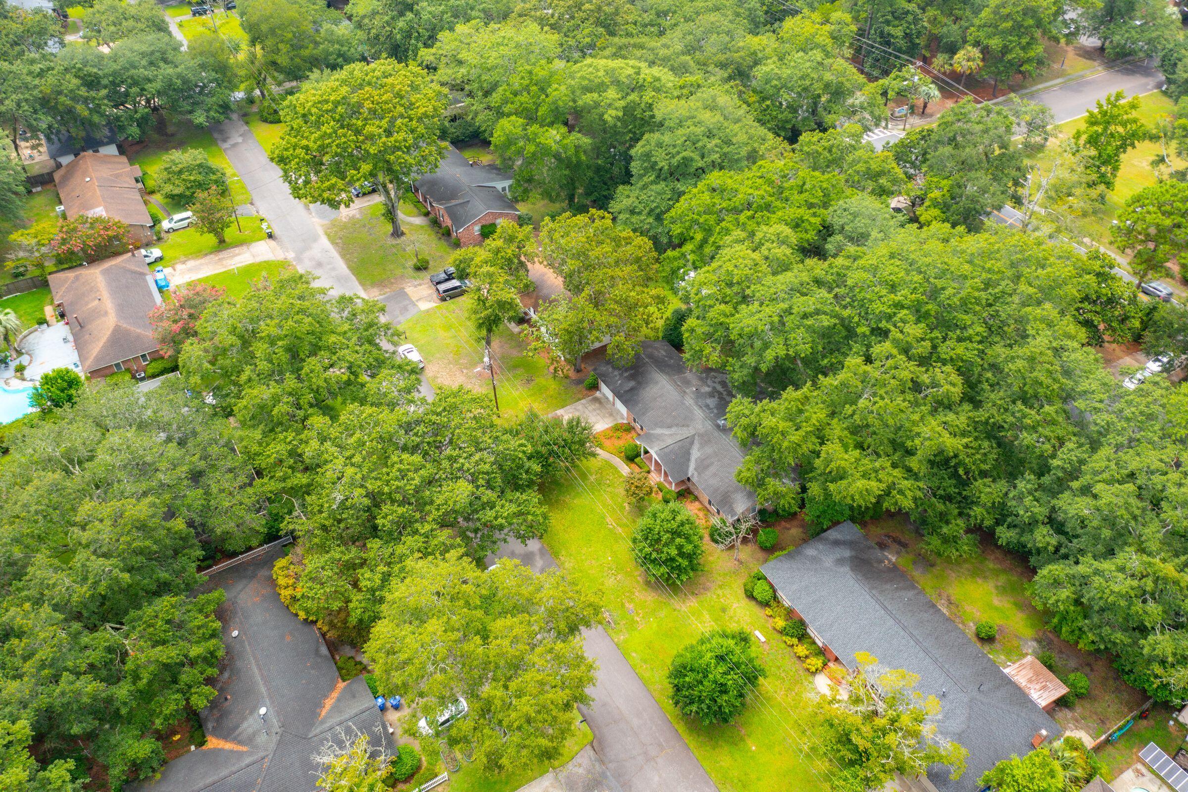 1310 New Castle Street